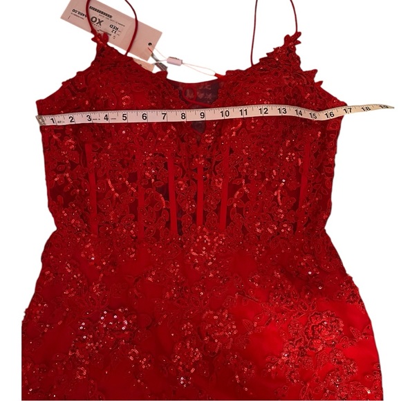 NWT gown by COLORS Dress. Tie back adjustable waist. Sz 12. Perfect for PROM. - Picture 7 of 12